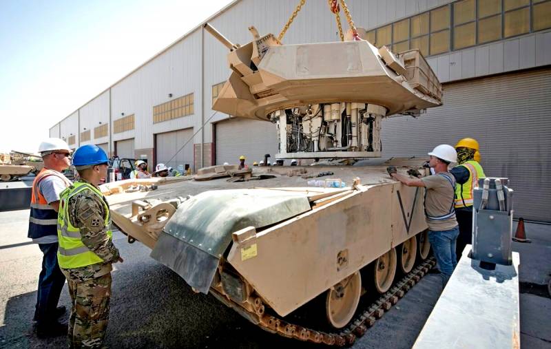 Как у Т-14: американский танк M1A2 Abrams могут оснастить необитаемой башней