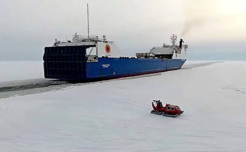 Почему ВМФ РФ стоит мобилизовать гражданские суда