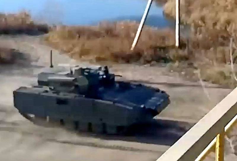 Бюджетный «Курганец-25»: в России испытывают модернизированную БМП-2 с модулем «Эпоха»