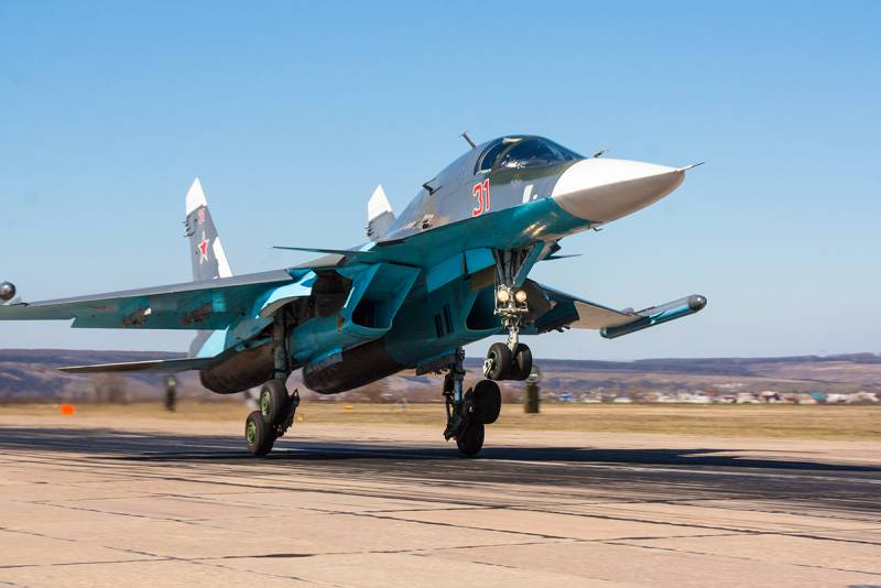 В ВКС РФ переданы три бомбардировщика Су-34М