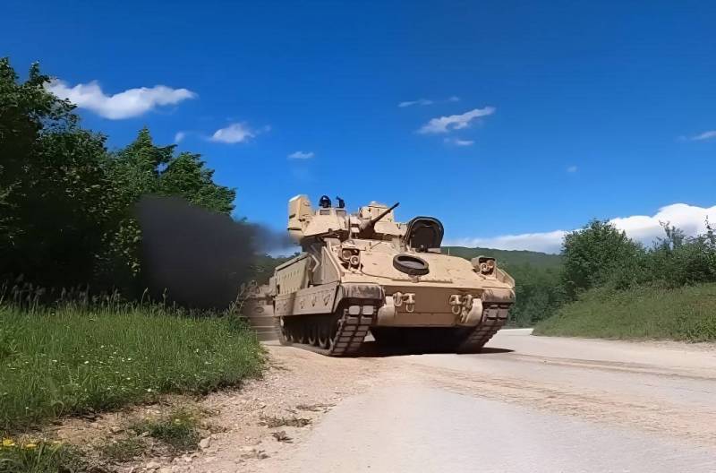 Какая участь уготована американским Bradley в степях Новороссии