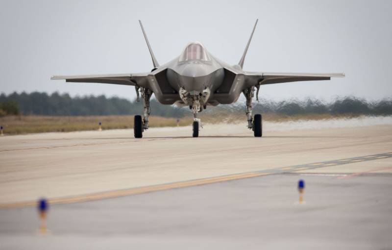 Производители истребителей F-35 и Rafale снижают объемы производства из-за проблем с логистикой