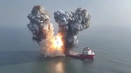 Китай успешно запустил с моря самую мощную твердотопливную ракету в мире