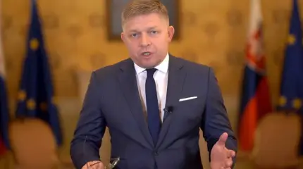 Словакия присоединяется к Венгрии, усугубляя раскол в рядах НАТО и ЕС