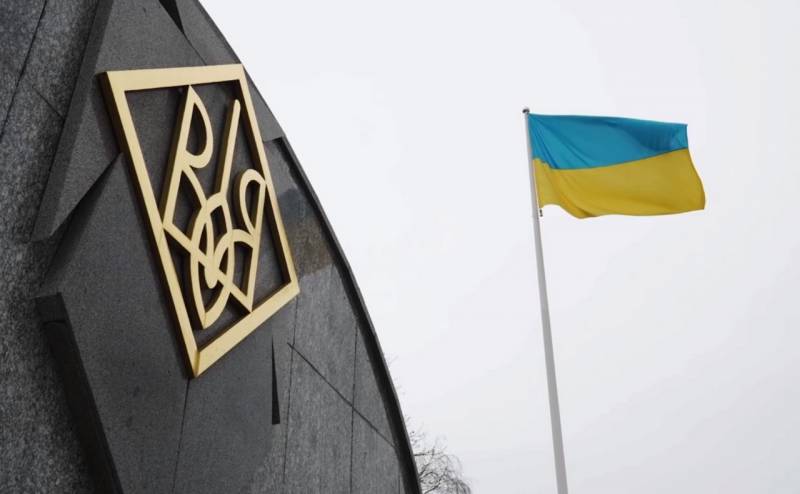 Киев встал перед выбором: мобилизация или экономика