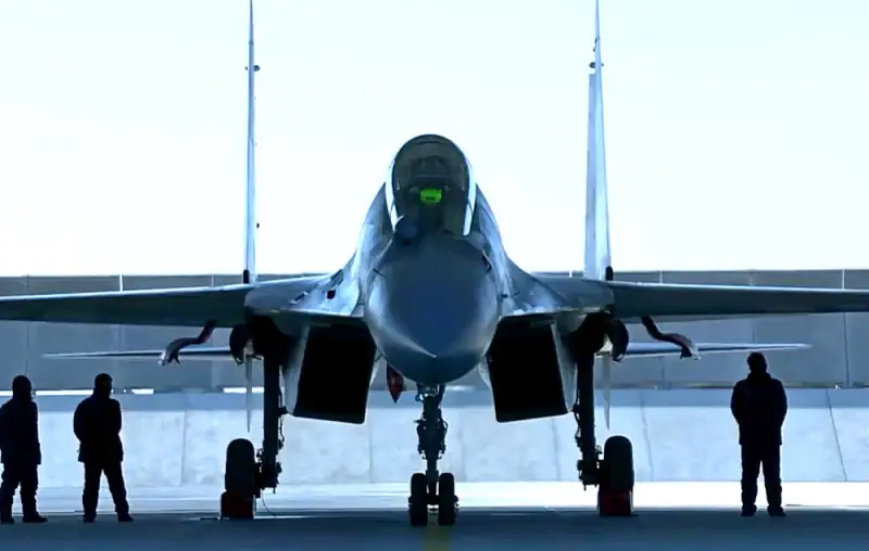 В EurAsian Times сравнили шансы F-16 против Су-30 в украинском конфликте