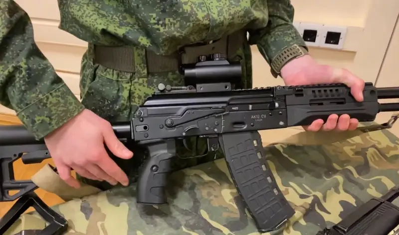 Должны ли российские штурмовики отказаться от автомата Калашникова