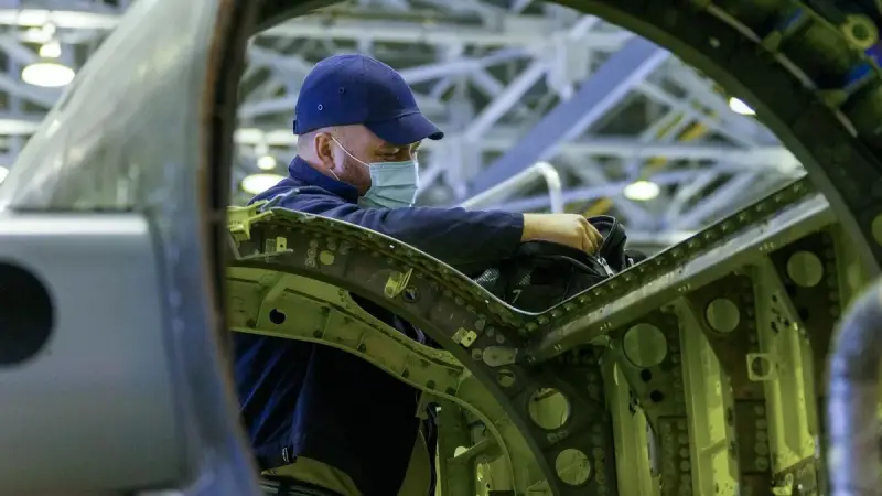 В «Сухом» остатке: выгоден ли России перенос производства Су-57 в Индию?