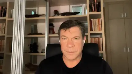 Затишье перед бурей: Царёв об украинских атаках по российским НПЗ