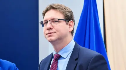 Военкор объяснил, почему РФ и США не пускают «серого кардинала» ЕС за стол переговоров