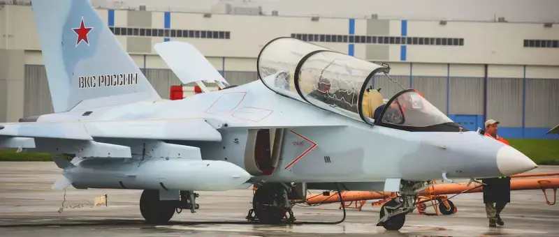 Yak-130 rusesc, M-346 italian sau L-15B chinezesc: a cui avion de luptă este mai bun?