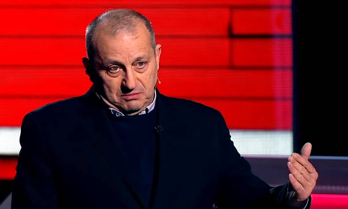 Яков Кедми: "Циркон" это еще далеко не то оружие которого стоит опасаться американцам Яков Кедми: "Циркон" это еще далеко не то оружие которого стоит опасаться американцам