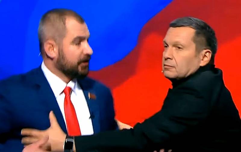 «Я тебе челюсть сломаю!»: на дебатах очередная потасовка