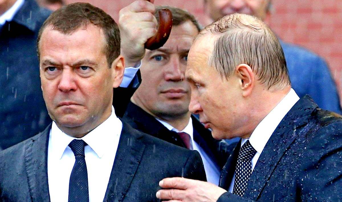Сигнал для элит: зачем Путин встречался с Медведевым