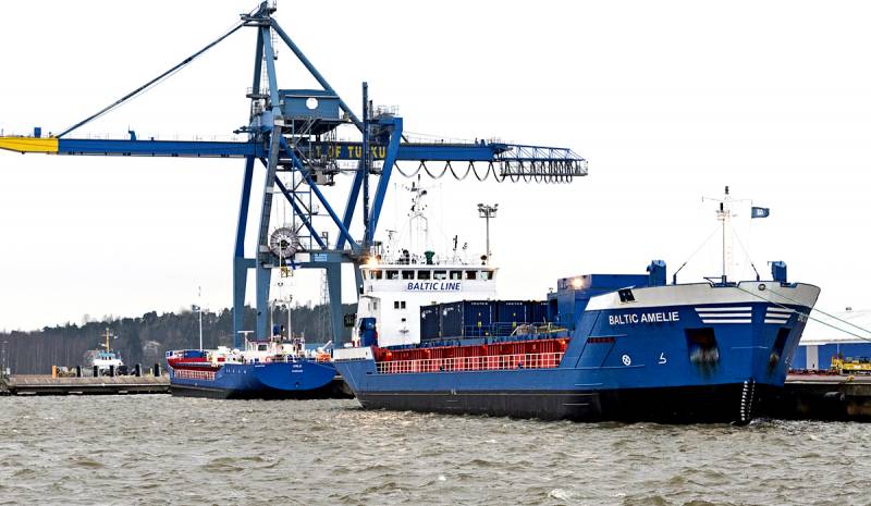 Прибалтийский коллапс: как потерять всё и не подать виду