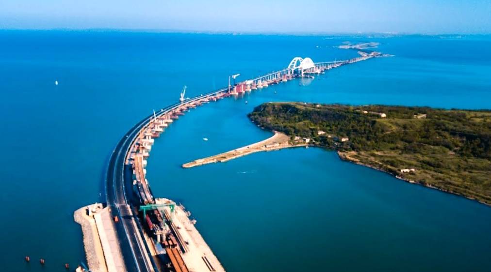 Не Крымским мостом единым: Россия множится мега-проектами