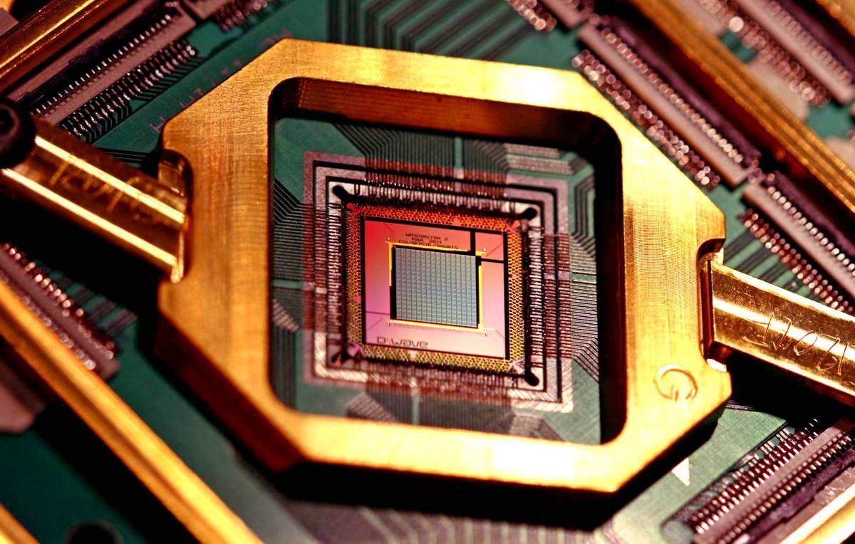 Rusia va crea un procesor cuantic de 50 de qubiți