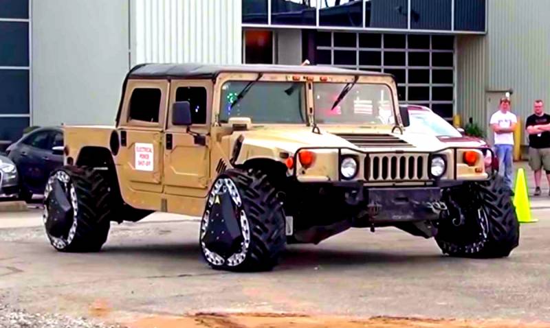 Американцы создали колеса, превращающиеся в гусеницы