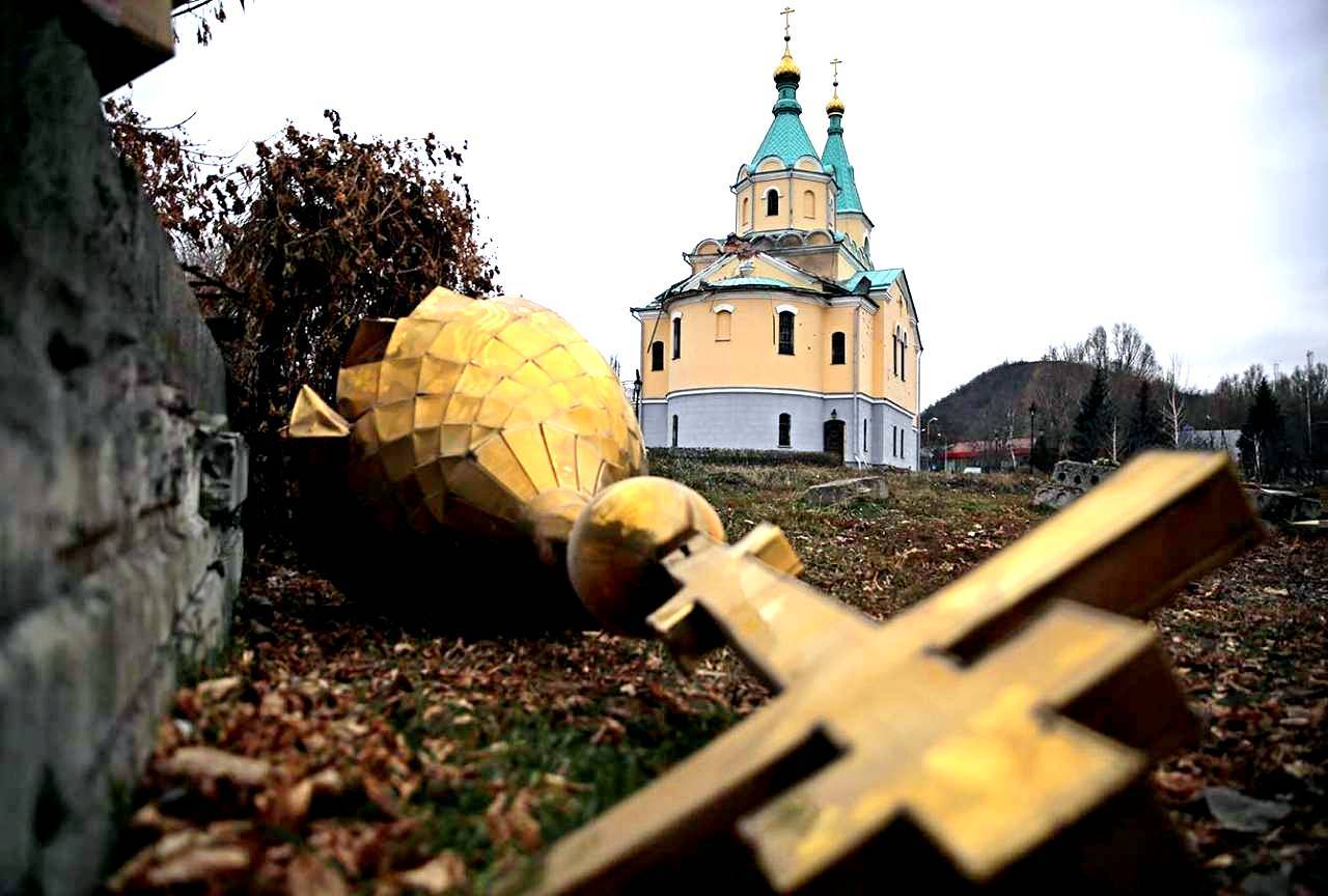 Ukrayna'daki Ortodoks Kilisesi'nin çöküşüyle ​​bizi tehdit eden şey