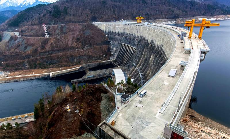 Крупнейший энергетический проект Средней Азии: без России не обошлось