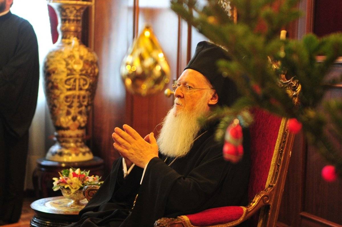 Rus Ortodoks Kilisesi: Patrik Bartholomew Amerikan Düzenini Yerine Getirdi