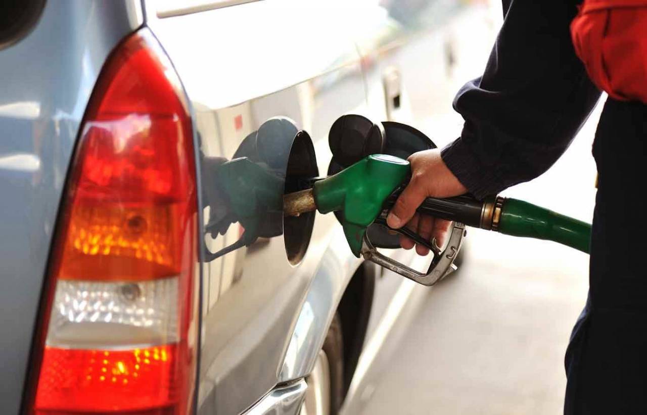 Россиян ждет дальнейший рост цен на бензин