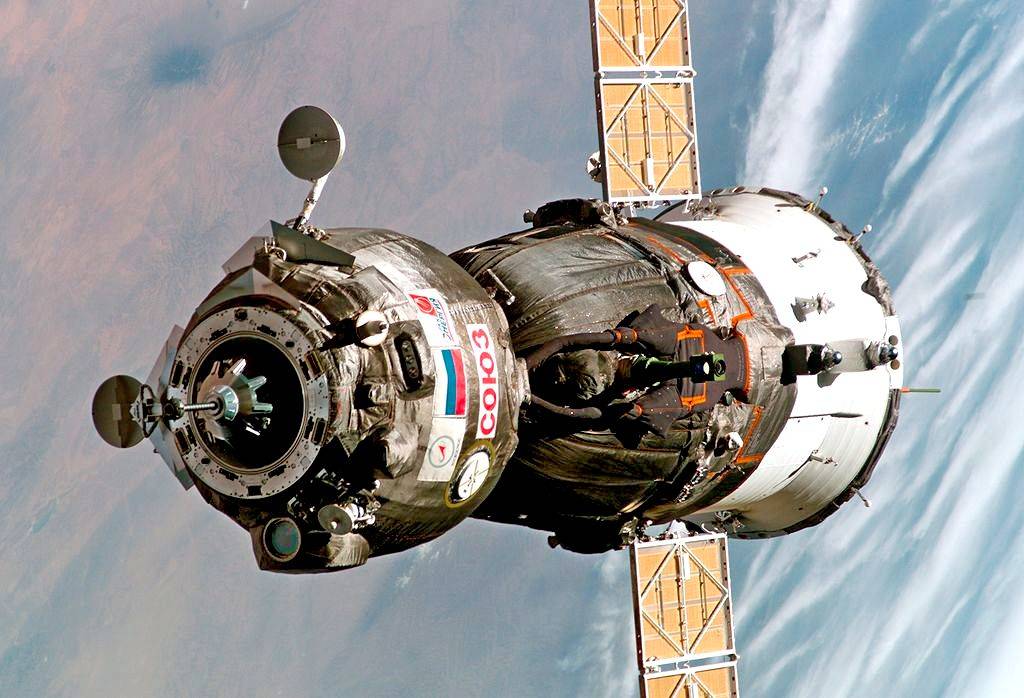 Rusya, Ay'a uçmak için "Soyuz" u yeniden yapacak