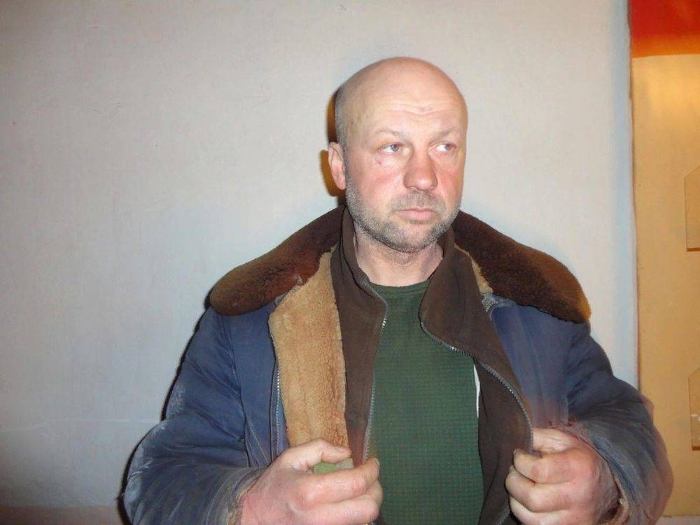 Soldat der ukrainischen Streitkräfte gefangen genommen: Verhörmaterial