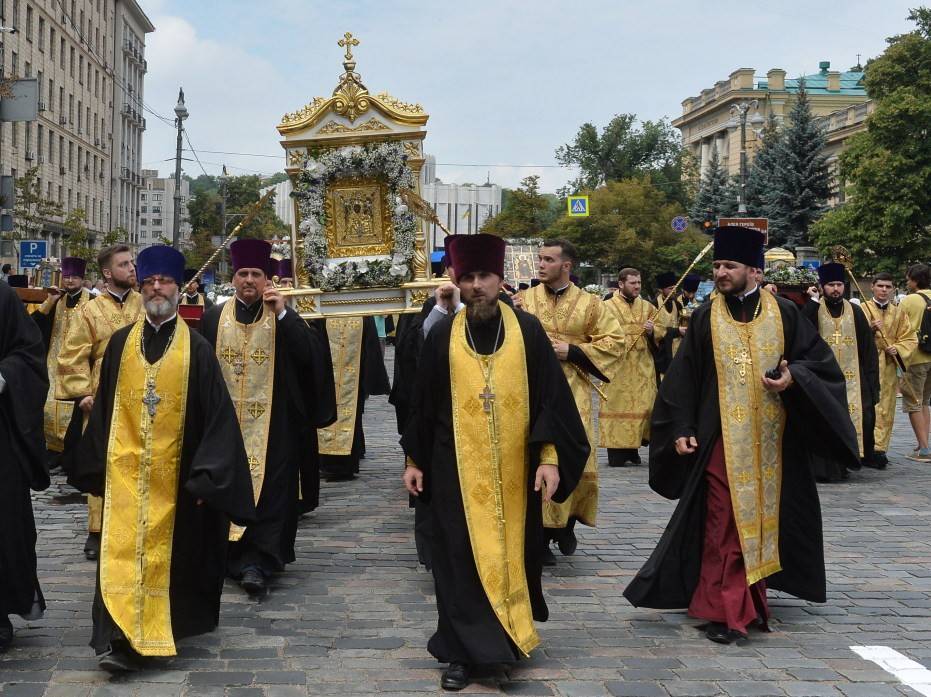 Ukrayna'da Ortodoks Kilisesi'nin nasıl yasaklanacağını anlattı