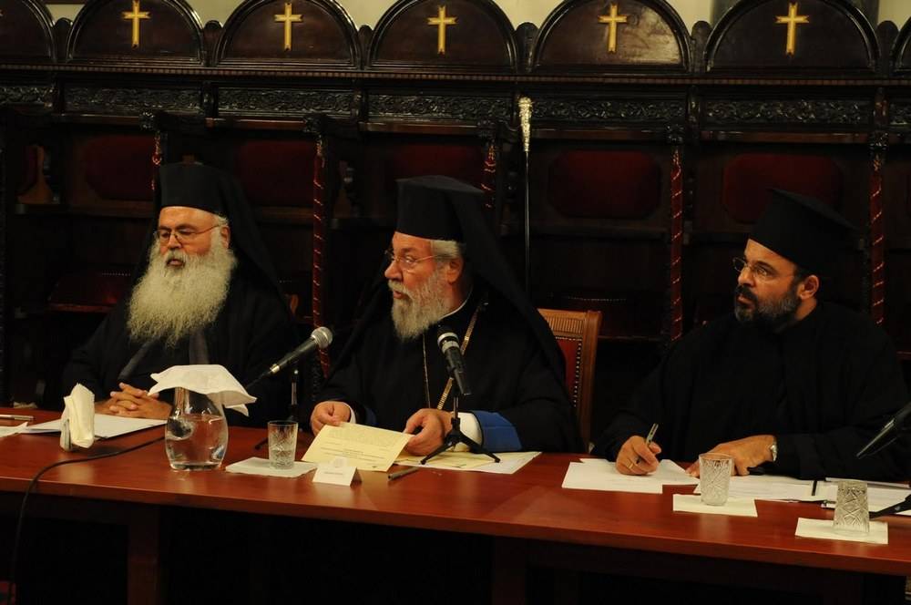 Ortodoks Kıbrıs OCU'yu tanımadı