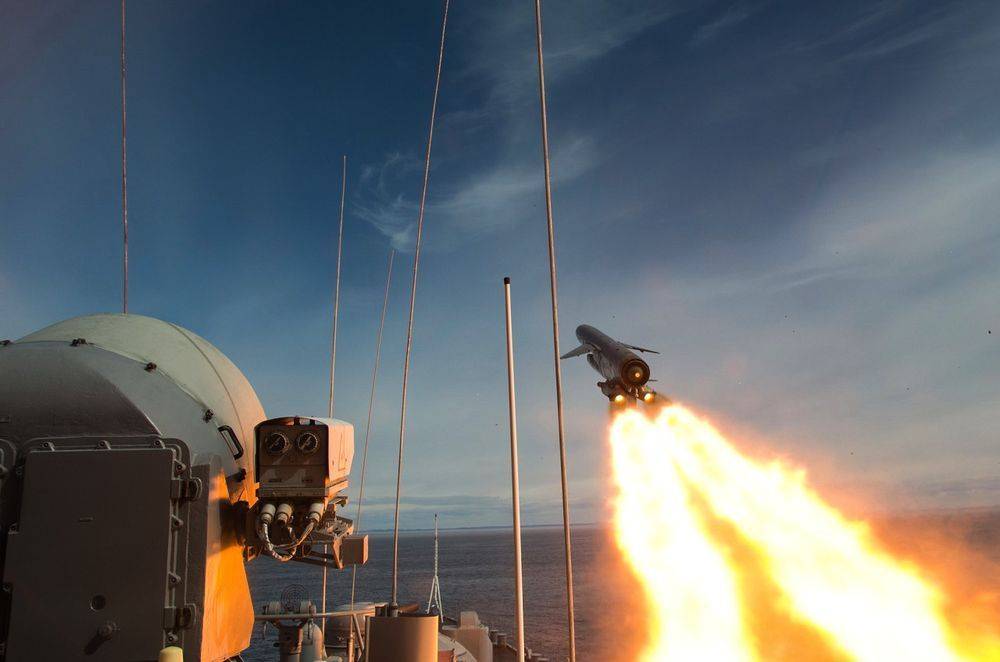 Amiralul a spus câte Rusia vor putea lansa „Zircon-uri” asupra țintelor din Statele Unite