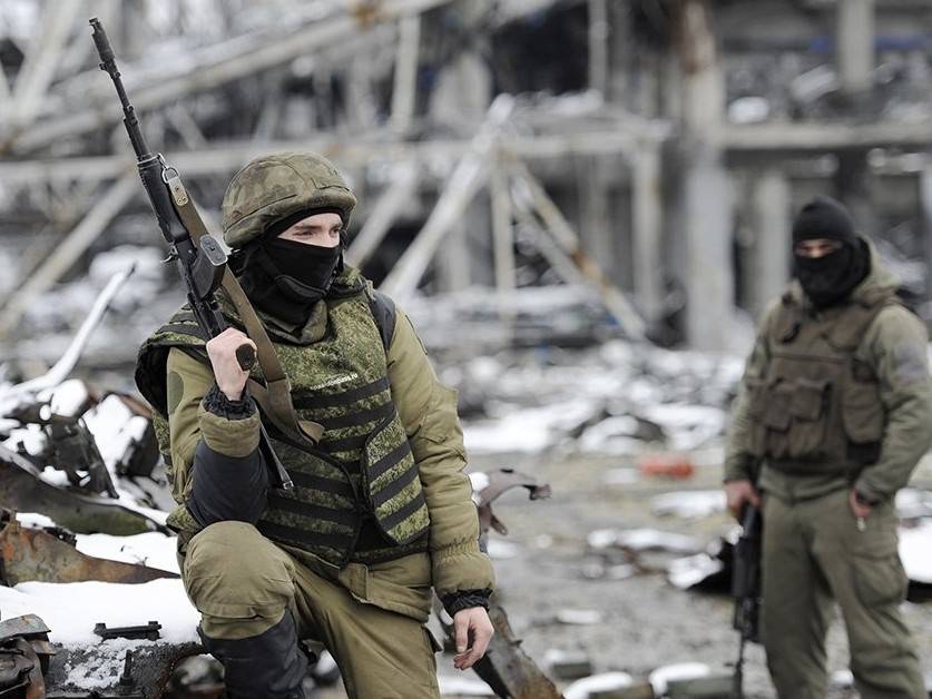 Savaşta dört Donbass milisi öldürüldü