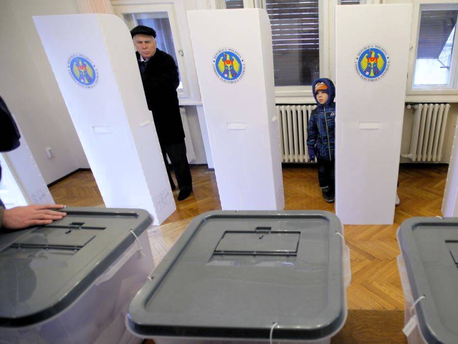 Socialiștii câștigă alegerile parlamentare în Moldova