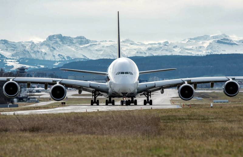 Урок для России: почему «умер» крупнейший лайнер A380? 