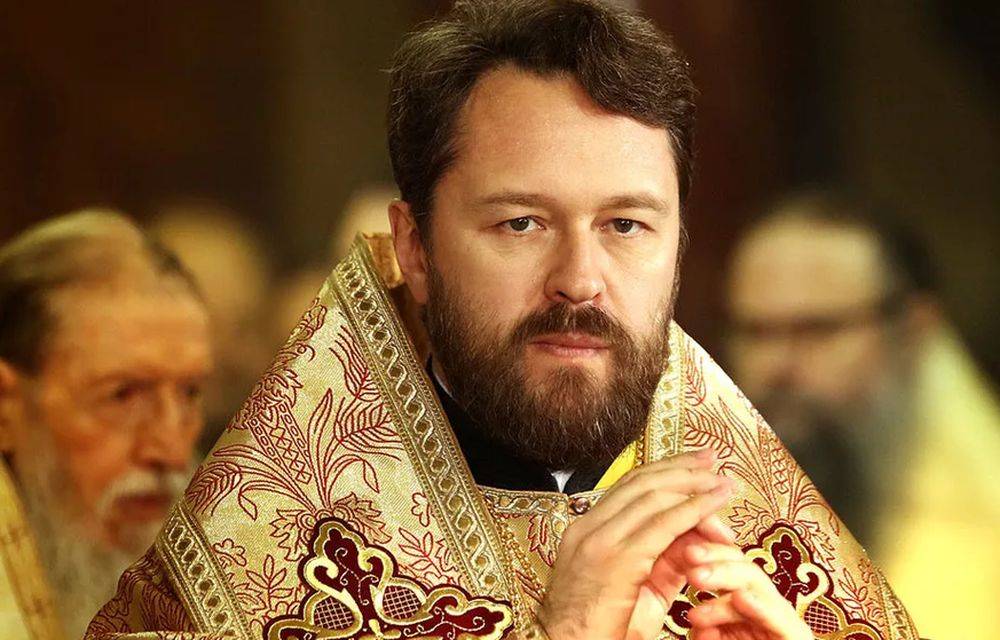 Rus Ortodoks Kilisesi cinsiyet değiştirmiş vatandaşları nasıl vaftiz edeceğini anlattı