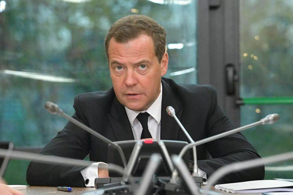 Medvedev kredinin tüm vadesi için tercihli ipotek oranını uzattı