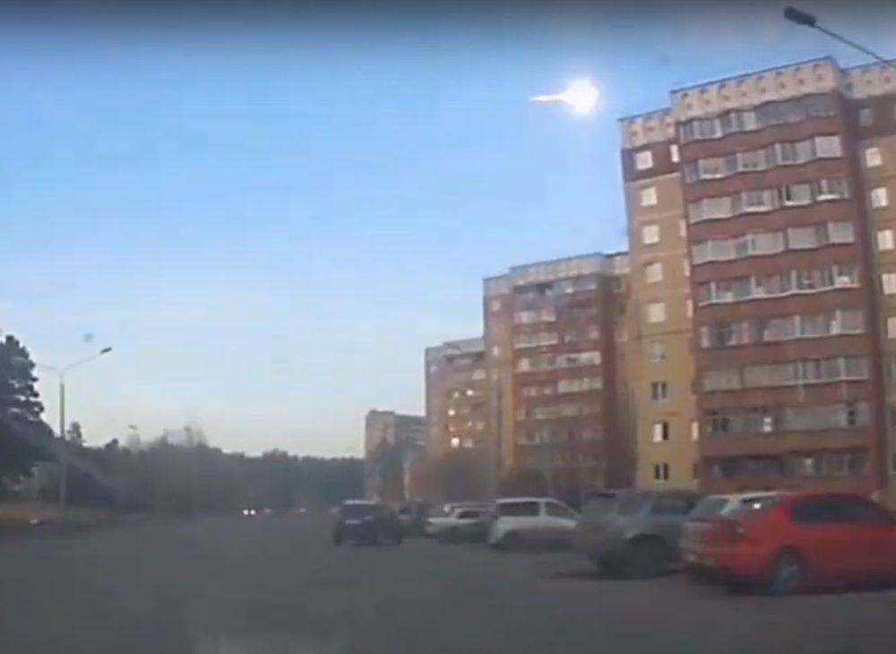 Krasnoyarsk üzerinde uçan bir meteor düzeltildi