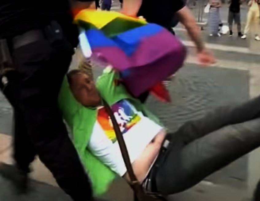 În Germania, s-au ocupat de protecția homosexualilor din Crimeea și Donbass
