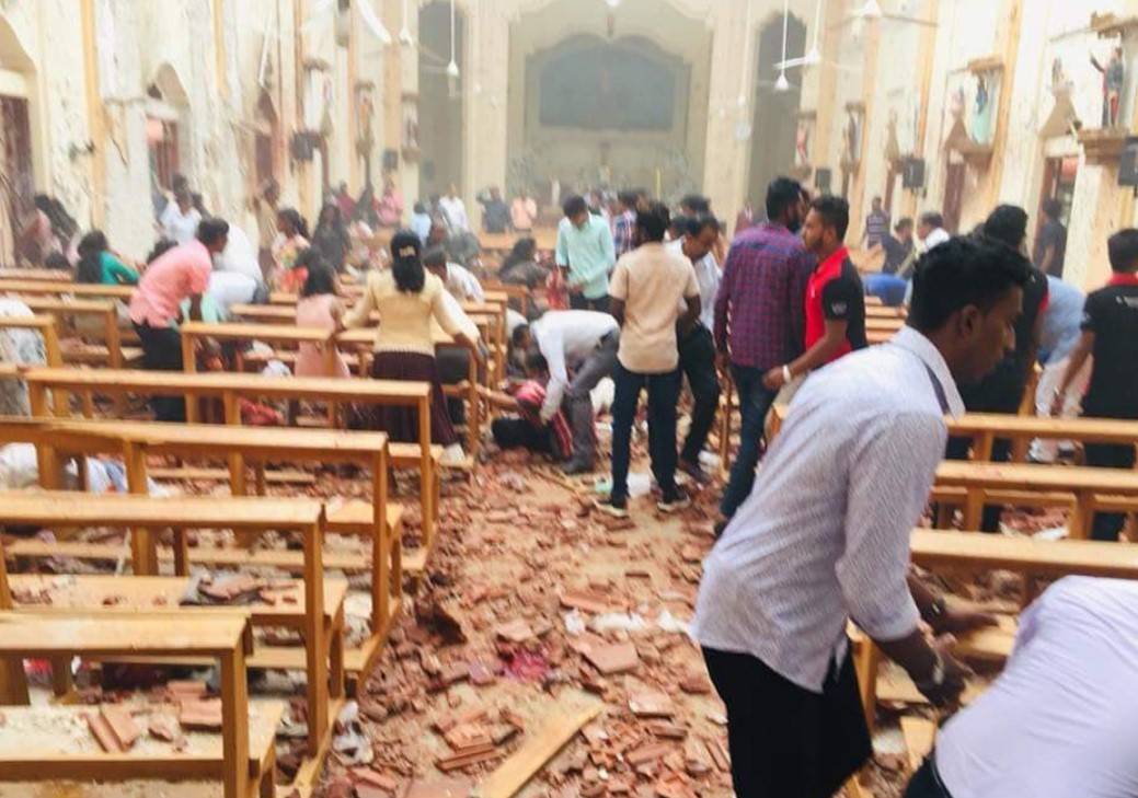 Sechs Explosionen donnerten in Hotels und Kirchen in Sri Lanka: Dutzende wurden getötet