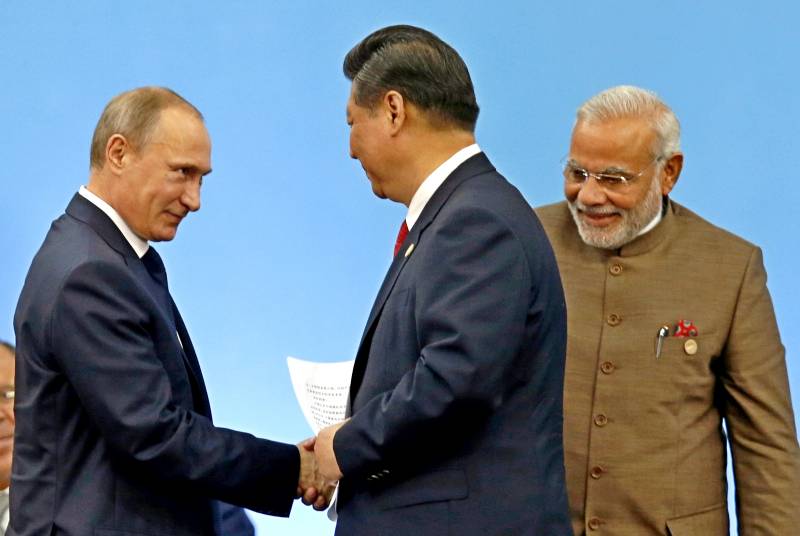 Конец западной гегемонии: Россия создает мощный союз