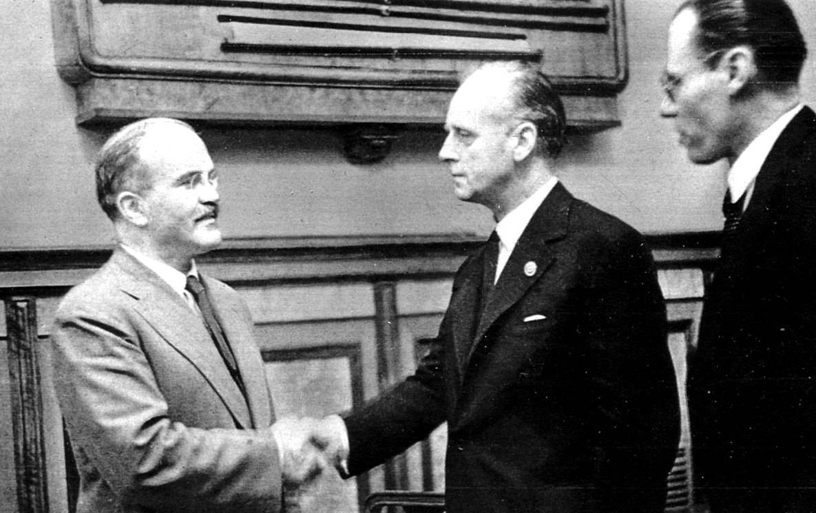 Molotov-Ribbentrop Paktı: Stalin'in neden saldırmazlık paktına ihtiyacı vardı?