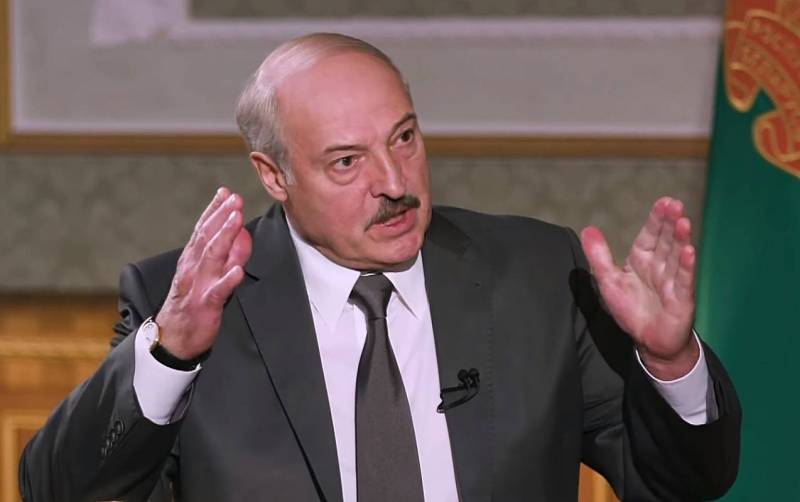 Лукашенко: При необходимости в течение суток российская армия будет переброшена в Беларусь