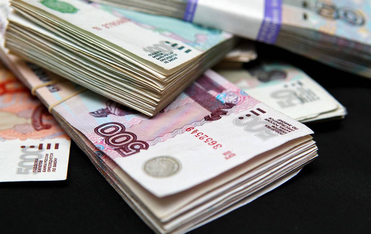 Koşulsuz temel gelir, Rusya'yı yoksulluktan kurtaracak mı?