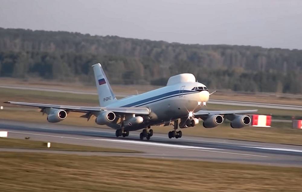 Why is Russia creating a new "doomsday plane"
