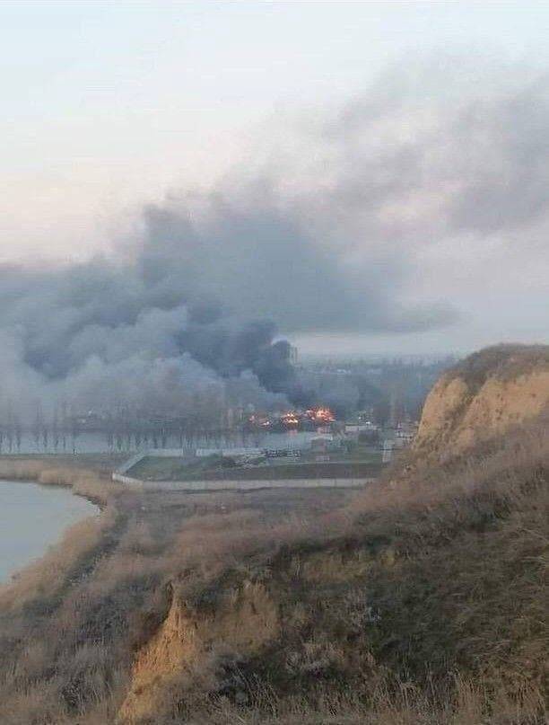 Námořní základna ve výstavbě pro NATO v ukrajinském Ochakiv zničena