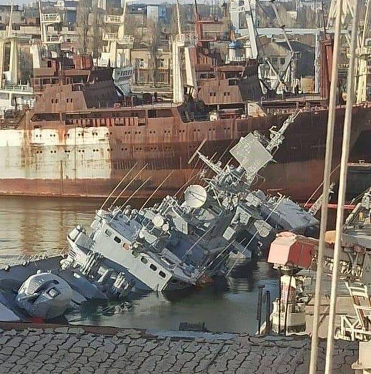 Near Odessa, the Russian Navy sank a Ukrainian boat supplied by the United States
