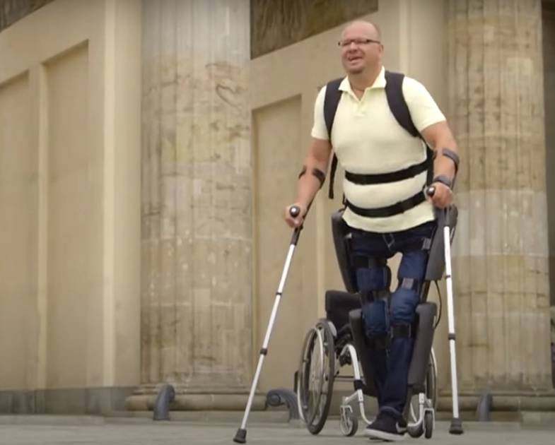 Russische ExoAtlet-Exoskelette werden allen Bedürftigen zur Verfügung stehen