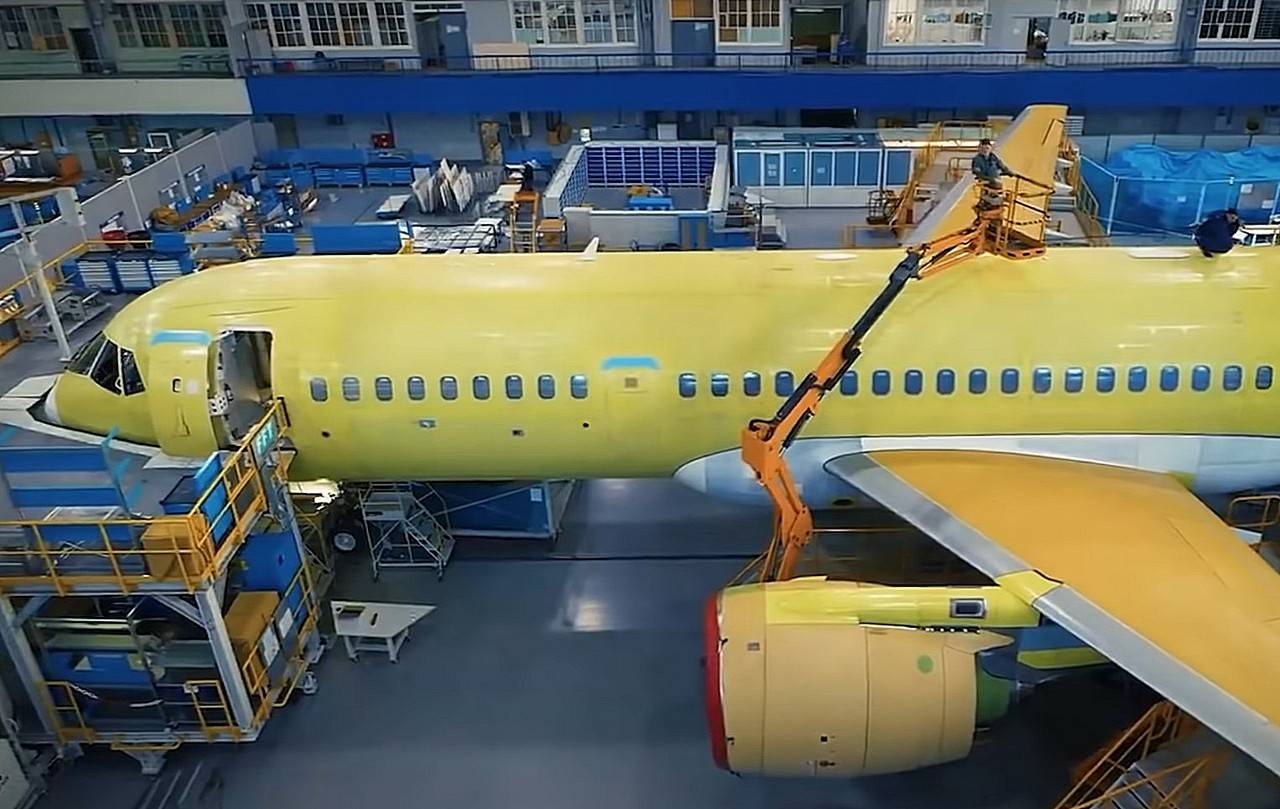 Kepiye Belarus bisa melu produksi liner Superjet-100 lan MS-21