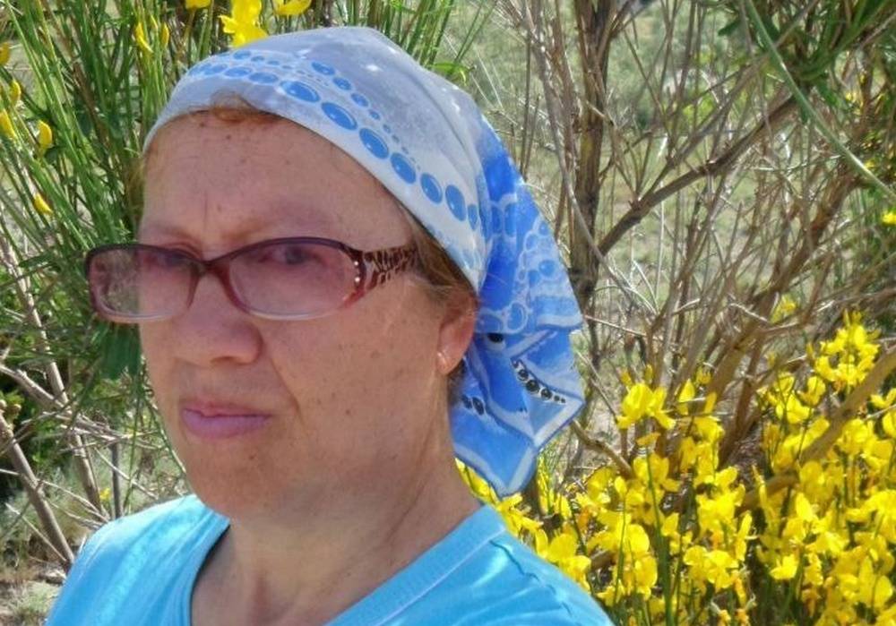Pensioner ing Crimea najisake kuburan anggota SVO lan mbayar