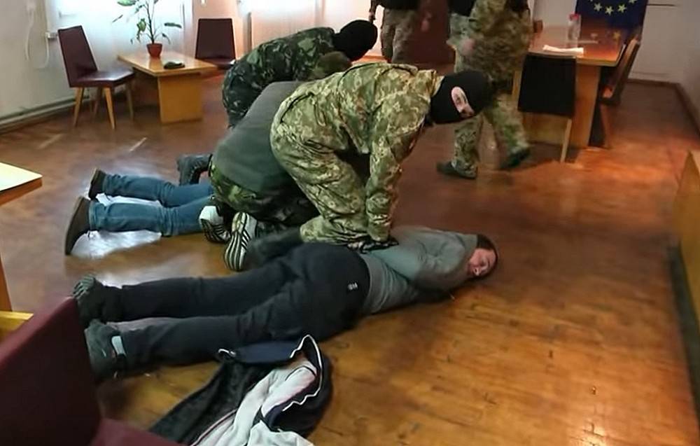 Campaign to capture "adepts of the Russian world" in Ukraine takes a dangerous turn